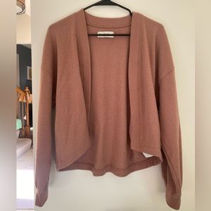 Abercrombie and Fitch dusty rose soft AF cardigan!